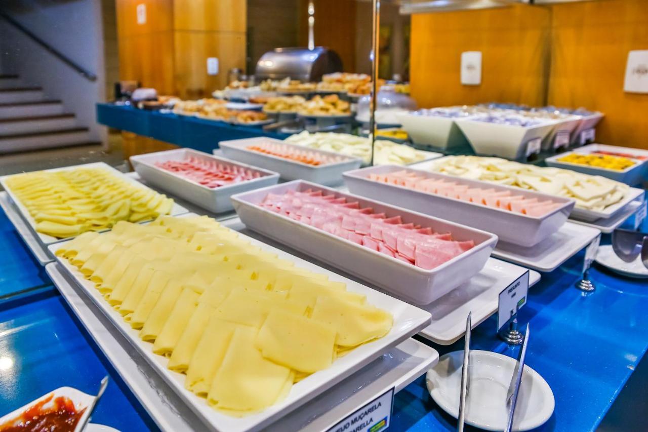 Comfort Suites Brasília Eksteriør bilde
